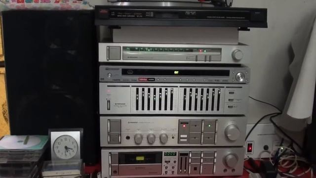 Pioneer Vintage Stereo System смотреть онлайн