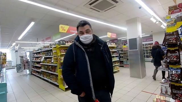 БЕШЕНЫЙ БЕЗОПАСНИК ВЫЗВАЛ МЕНТОВ САМ НА СЕБЯ смотреть онлайн