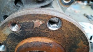 Datsun восстановление резьбы в передней ступице крепление колеса