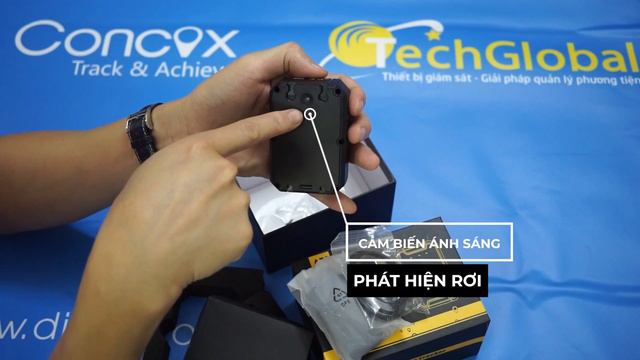 Trên Tay Và Đánh Giá Định Vị Không Dây AT1 Pin 7-10 Ngày - Nam Châm Mạnh, Nghe Âm Thanh - TechGloba смотреть онлайн