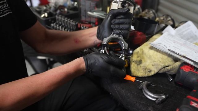+1,000HP 2JZ-GTE Engine Build - Full Start to Finish [4K] смотреть онлайн