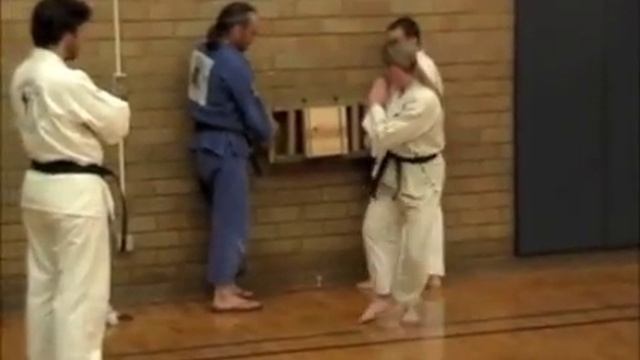 TKD Black Belt Test, 3 Boards, side kick смотреть онлайн