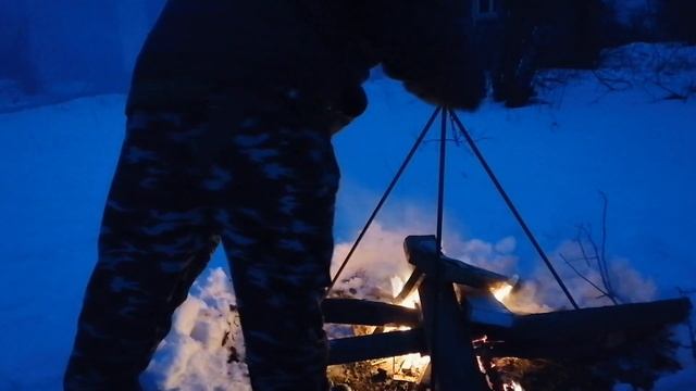Работа на хуторе. Подарок от подписчика! Посиделки у костра. Как правильно заваривать Иван-Чай? смотреть онлайн