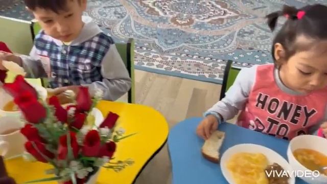 Обед в садике приятного аппетита детишки ? смотреть онлайн