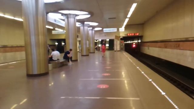 Станция метро "КОТЕЛЬНИКИ" смотреть онлайн