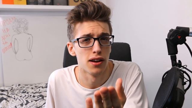 Самые БЕСПОЛЕЗНЫЕ АКСЕССУАРЫ от LV. НИКОМУ НЕ НУЖНЫЕ ВЕЩИ ЛУИ ВИТОН, Louis Vuitton. смотреть онлайн