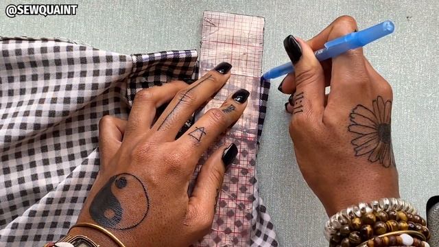 How To Make Your Skirt, Shorts or Pants Tighter At The Waist | @sewquaint смотреть онлайн
