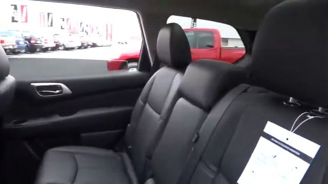 2015 Nissan Pathfinder Elgin, Schaumburg, Hoffman Estate, Barrington, Barlett. IL 23292