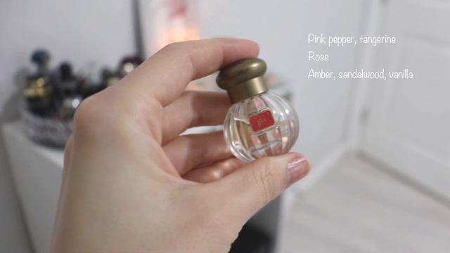 Floral & Beachy Scents I'm Looking Forward to Wearing This Summer | The Simple Chic Life смотреть онлайн