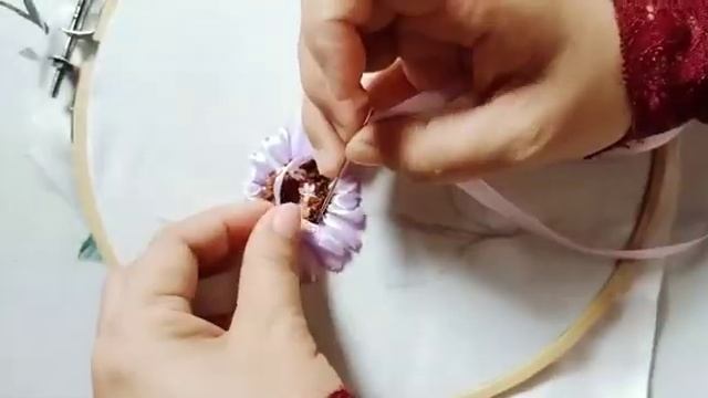 Easy Flower Design & Tutorial for Ribbon Embroidery Craft смотреть онлайн