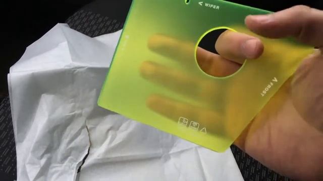 Скребок для льда Swedish Ice Scraper - распаковка и пробное использование