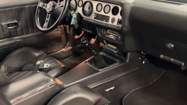 1979 Pontiac Firebird Trans Am Restomod for sale | 6304-DFW смотреть онлайн