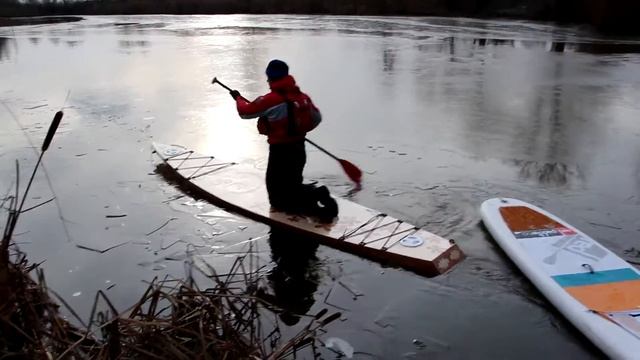 Первый спуск деревянного SUP на воду смотреть онлайн