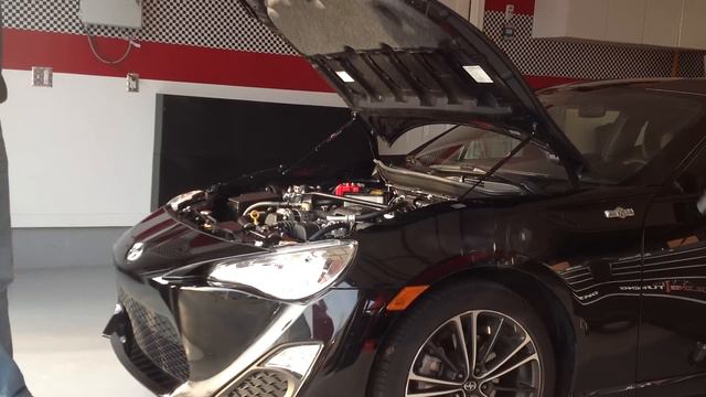 RedlineTuning Subaru BRZ Scion FRS Hood QuickLIFT System смотреть онлайн