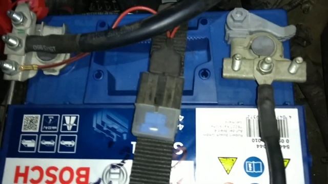 Tutorial sostituzione batteria Panda 1.2 benzina 51/69 kW/CV - terza serie (2011-2017) смотреть онлайн