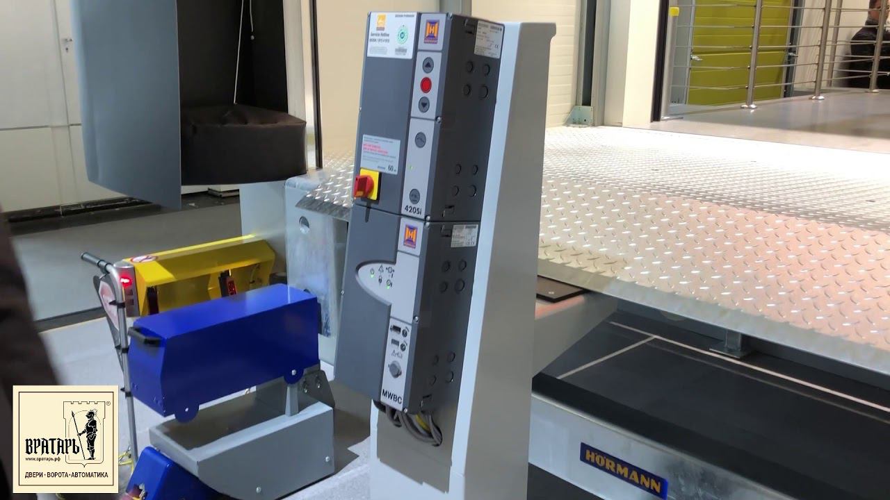 Выставка BAU 2019. Перегрузочный мост смотреть онлайн