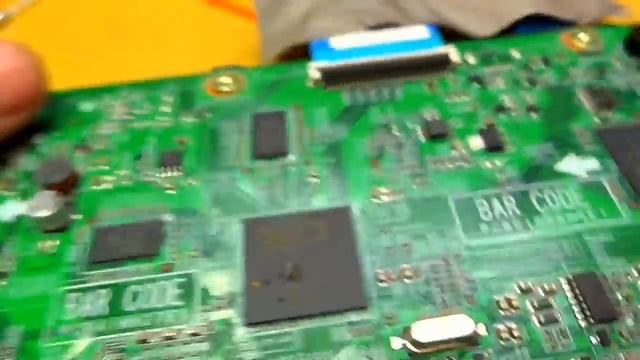 Белый экран. Телевизор LG M1931D. Что делать? смотреть онлайн