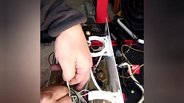 Ремонт зворотнього осмосу. (Електрика та підбір обмежувача протоку під помпу) смотреть онлайн