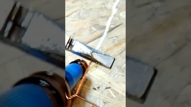 Отрезаем бутылку без стеклореза смотреть онлайн