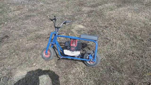 ИГРУШЕЧНЫЙ мопед, а едет как настоящий!!! смотреть онлайн