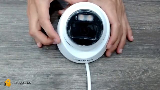 Como funciona una cámara IP ColorVu Hikvision смотреть онлайн