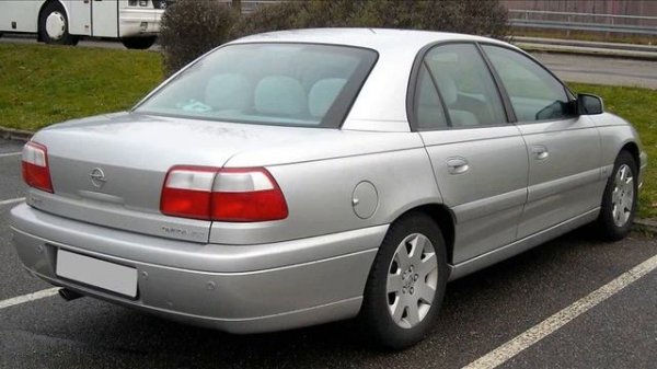 opel omega 2002