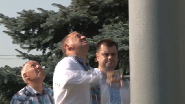 Міський голова Олександр Лисенко взяв участь у церемонії підняття на головному флагштоці Сум смотреть онлайн