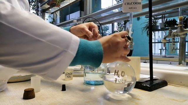 Лабораторна робота 6 (приготування розчинів кислоти з меншою концентрацією) смотреть онлайн