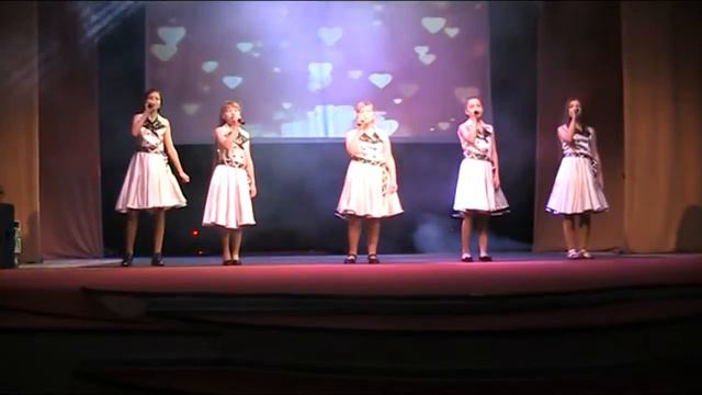 песня МАМА - Конфетти (сл. и муз. Ирина Бидная) смотреть онлайн