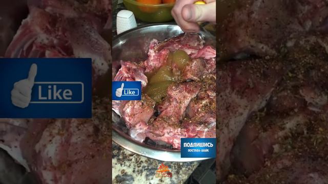 КРОЛИК С ОВОЩАМИ В БАНКАХ. смотреть онлайн