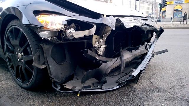 CRASH MASERATI смотреть онлайн