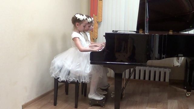 А  Роули  Тамбурин