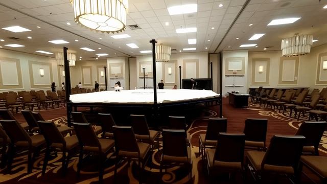 Fearless Woman MMA Time Lapse Cage Set-up смотреть онлайн