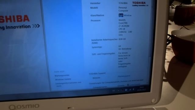 Hands On: Toshiba Cosmio F750 3D Notebook смотреть онлайн