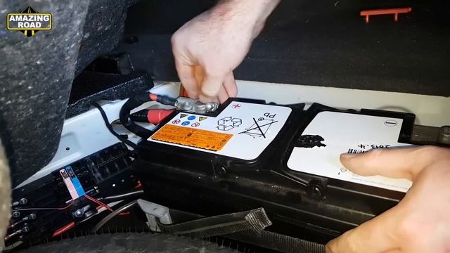 Mercedes W211. Start The Engine After A Month Of Downtime Without Batteries / Will Errors?