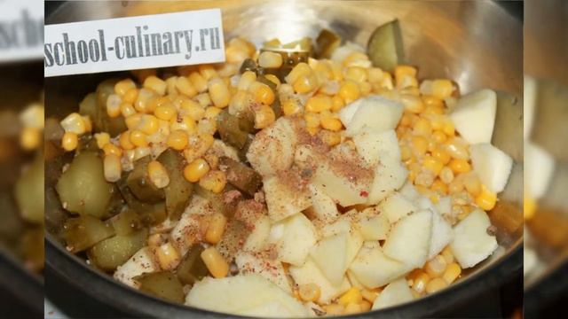 Cалат с кукурузой и рисом - school-culinary.ru смотреть онлайн