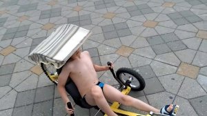Детские развлечения на пляже. Дети на море. Адлер пляж огонёк.