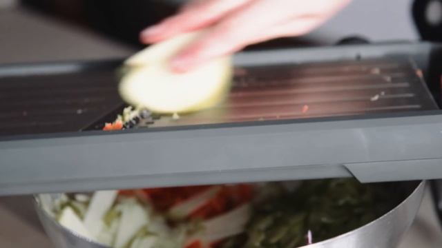 Капустный салат Coleslaw | Коул Слоу смотреть онлайн