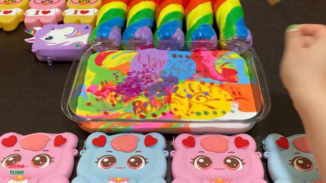 RELAXING WITH CLAY PIPING BAGS VS MAKEUP VS GLITTER Mixing Random Things Into Slime 5436.mp4