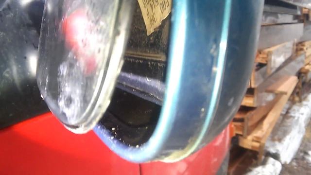 Снятие стекла внутренней части зеркала на Фольксваген Транспортер, VW T4 смотреть онлайн