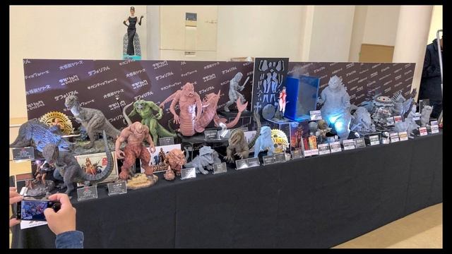 X-Plus Godzilla Reveals: Biollante, Dr. Serizawa, and More! смотреть онлайн