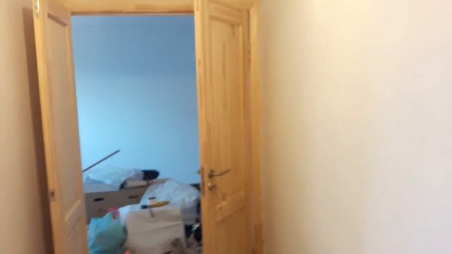 Как отремонтировать повреждение (порез) натяжного потолка смотреть онлайн