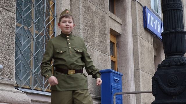 Владимир Бобрышев 'Песенка военных корреспондентов' смотреть онлайн