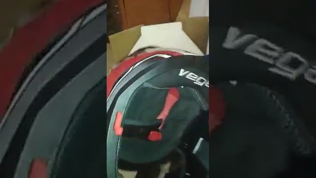 Шлем, забавное название смотреть онлайн