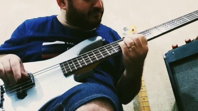 review baixo samick stabilished 1958 década de 90 thiaguinho bass смотреть онлайн