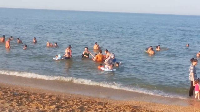 Каспийск. Пляж смотреть онлайн