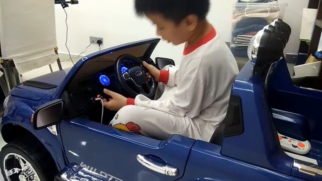 Jhin Yang and Brother with Ford Ranger смотреть онлайн