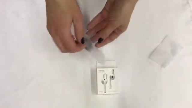 Силиконовое крепление для наушников Air Pods Elago смотреть онлайн