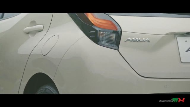 NUEVO TOYOTA PRIUS C 2022 HASTA 35KM POR LITRO смотреть онлайн
