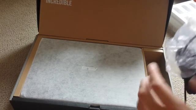 ASUS X555LA-XO185H 15.6" Laptop Unboxing смотреть онлайн